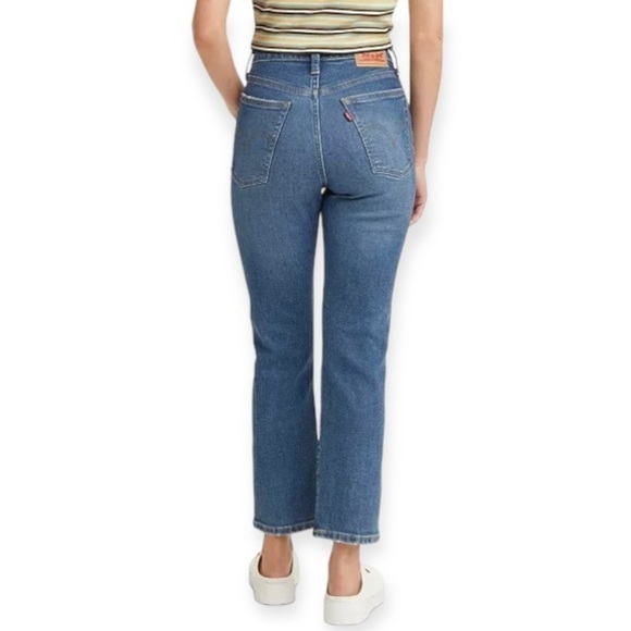 Levi’s 32 (14/15) Wedgie Straight Jeans Button Fly Stretch Womens High Rise - Picture 2 of 16